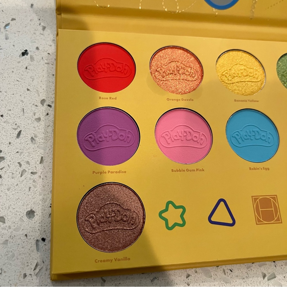 NEW Hipdot Playdoh Eyeshadow Super Color Palette Game Night Collection Play-Doh - Picture 6 of 8